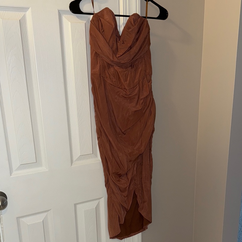 REVOLVE- BARDOT- Elegant Brown Ruched Dress